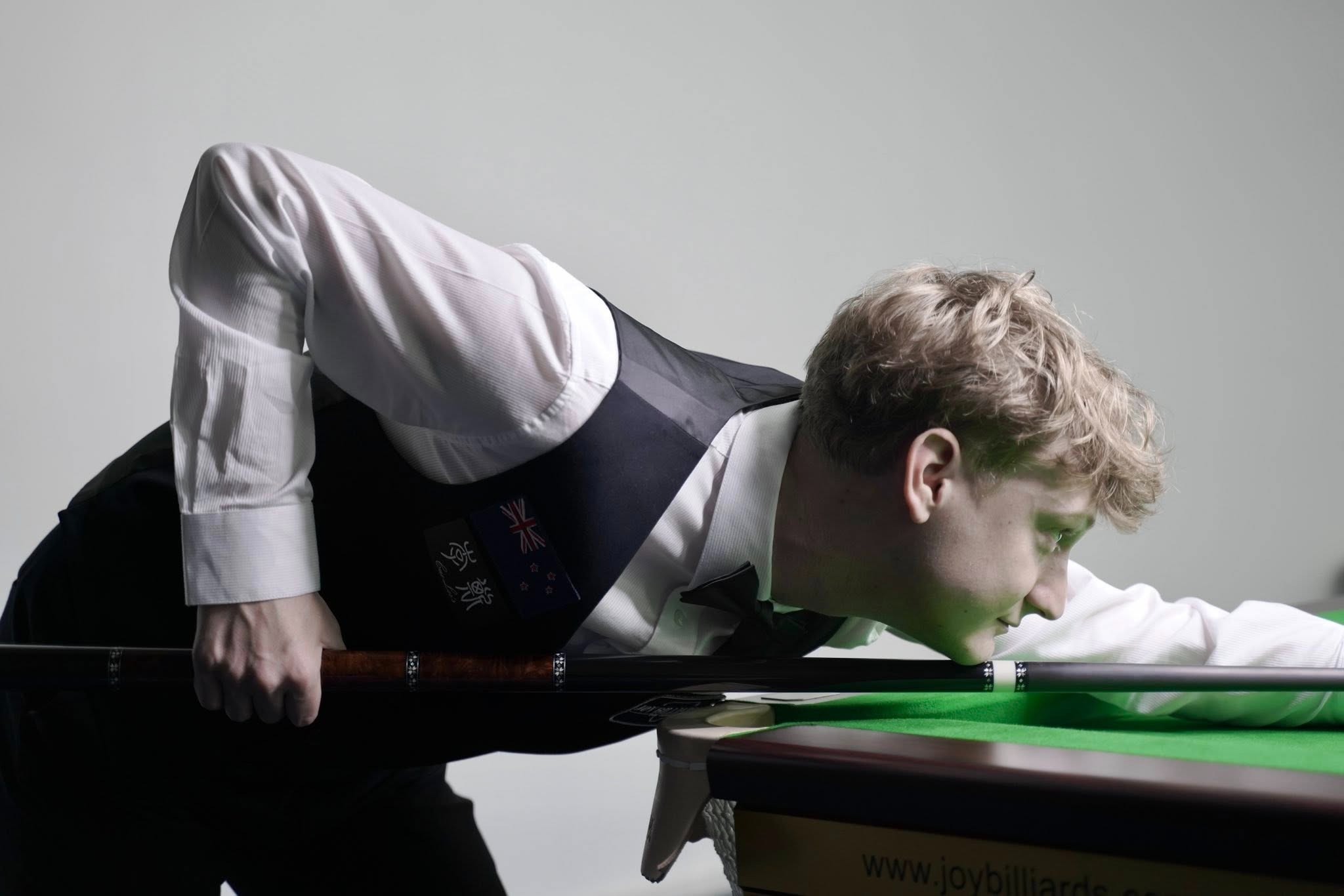 Kieran Dempsey: Hành Trình Chinh Phục Bida Của Ngôi Sao New Zealand và Sự Đồng Hành Của Cuelees