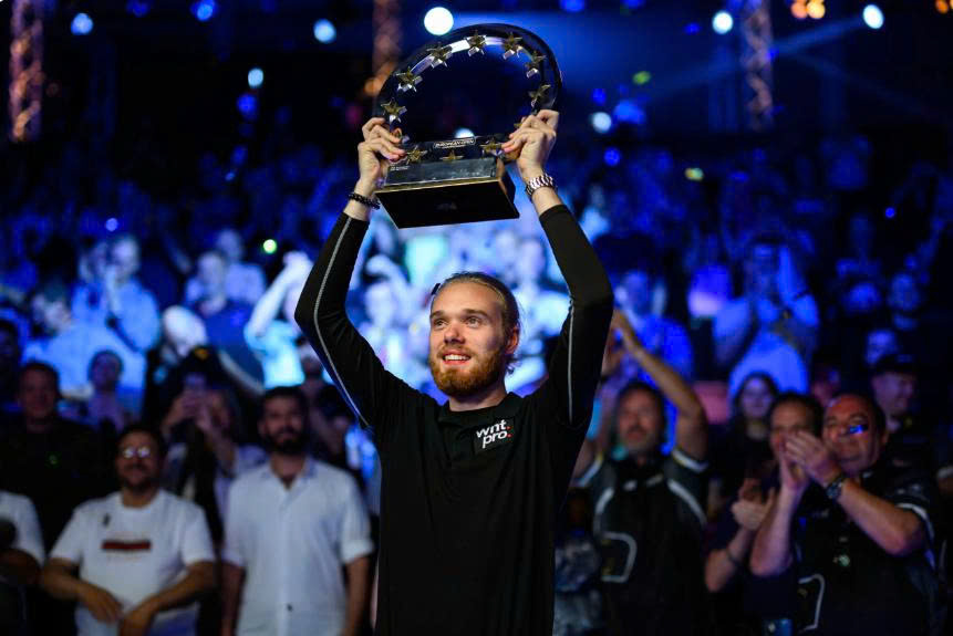 mickey-krause-vo-dich-cung-BK01-1